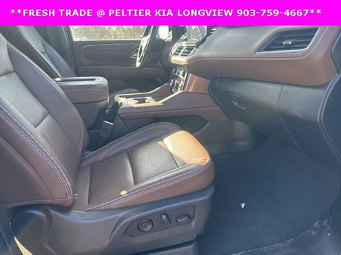 Used 2023 Chevrolet Suburban High Country image 10