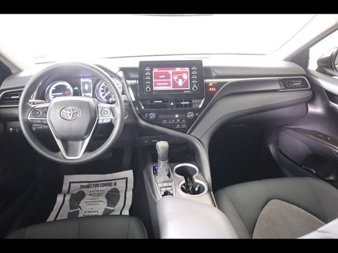 Used 2021 Toyota Camry LE FWD image 29