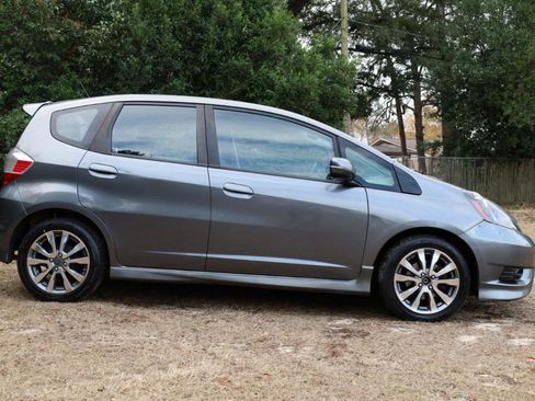 Used 2013 Honda Fit Sport image 6