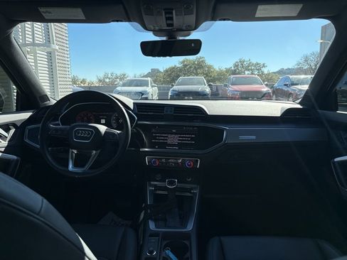 Used 2024 Audi Q3 2.0T Premium Plus image 19