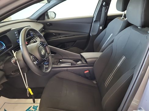 Used 2026 Hyundai Elantra Sport w/ Cargo Package FWD image 10