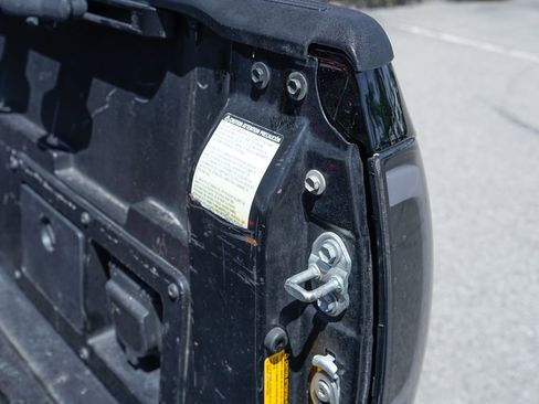 Used 2015 Toyota Tacoma 4x4 Double Cab w/ TRD Off-Road Package image 9