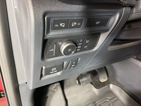 Used 2022 Ford F150 XLT w/ Equipment Group 302A High image 26