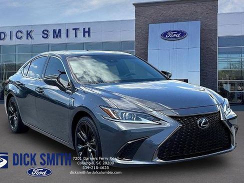 Used 2024 Lexus ES 350 F Sport w/ Accessory Package (Z2) FWD image 3