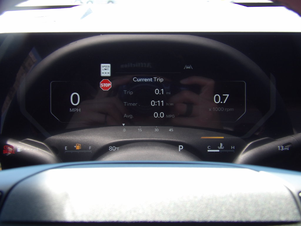 New 2026 Kia Sportage SX FWD image 17