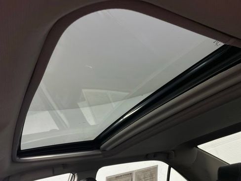 Used 2017 Toyota Camry XLE FWD image 27