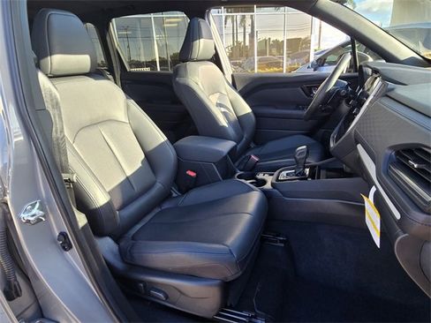 Used 2025 Subaru Forester Limited image 19