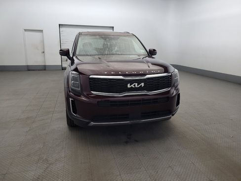 Used 2022 Kia Telluride EX w/ EX Premium Package FWD image 14