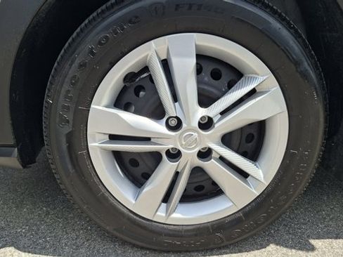 Certified 2025 Nissan Kicks Play S FWD image 25