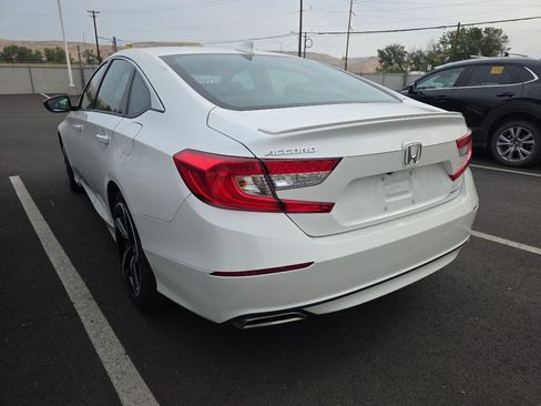 Used 2018 Honda Accord Sport image 4