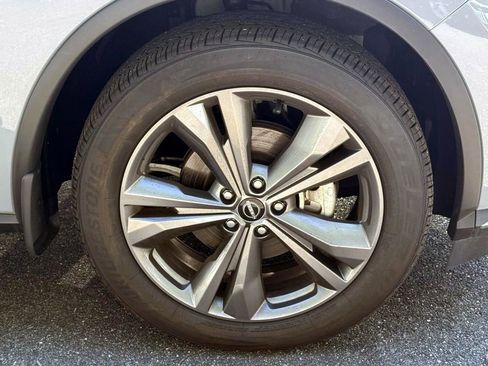 Certified 2024 Nissan Murano Platinum w/ Cargo Package image 9