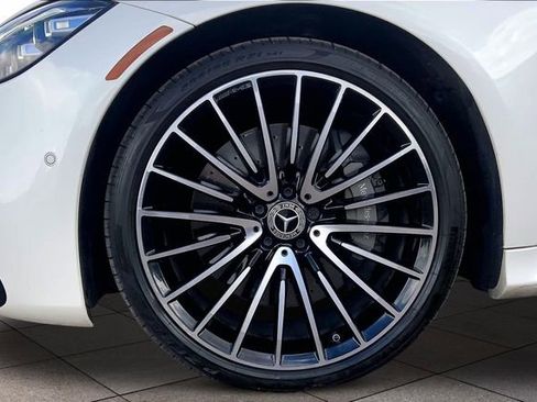 Used 2022 Mercedes-Benz S 500 4MATIC image 9
