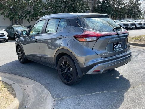 Used 2023 Nissan Kicks SV image 5