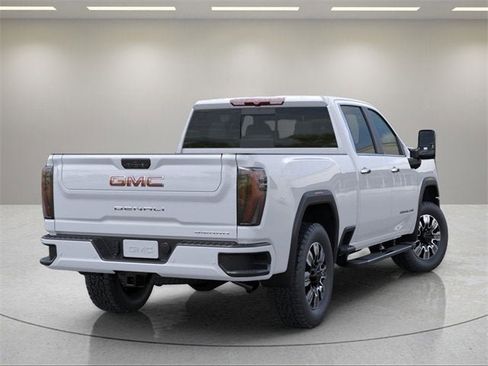 New 2026 GMC Sierra 3500 Denali w/ Denali Reserve Package image 4