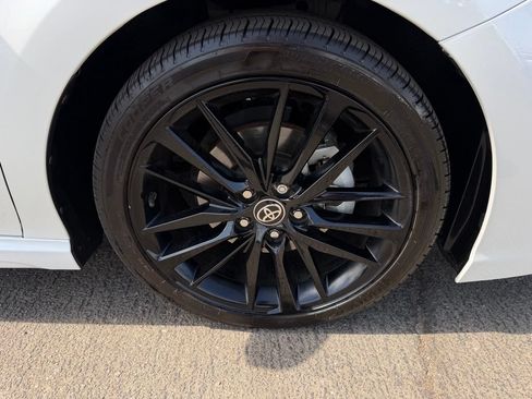Used 2021 Toyota Camry XSE w/ Carpet Mat Package (TMS) FWD image 9