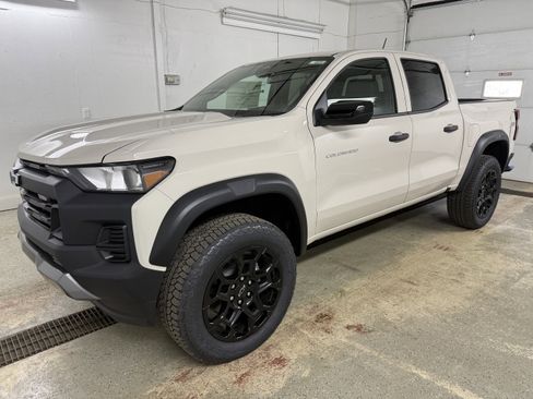 New 2026 Chevrolet Colorado Trail Boss image 3