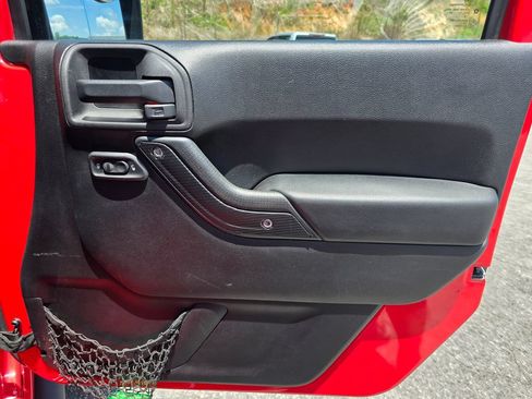 Used 2013 Jeep Wrangler Unlimited Sport AWD/4WD image 45