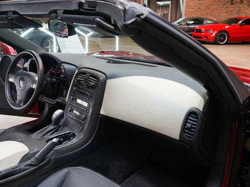 Used 2008 Chevrolet Corvette Coupe w/ Preferred Equipment Group RWD image 51