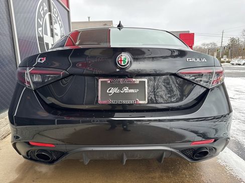New 2025 Alfa Romeo Giulia image 6