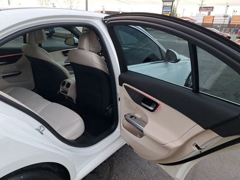 Used 2022 Mercedes-Benz C 300 4MATIC Sedan image 15