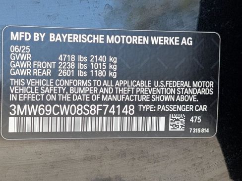 Certified 2025 BMW 330i Sedan w/ Premium Package RWD image 26