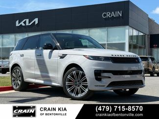 Used 2025 Land Rover Range Rover Sport Dynamic SE AWD/4WD video 1