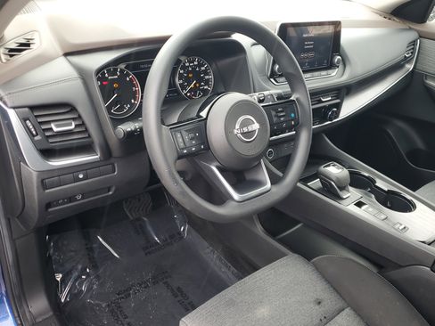 Certified 2023 Nissan Rogue SV image 13