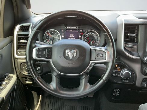 Used 2021 RAM 1500 Lone Star AWD/4WD image 9