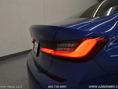 Used 2020 BMW 330i xDrive Sedan w/ M Sport Package AWD/4WD image 43