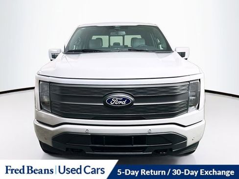 Used 2024 Ford F150 Lightning Lariat image 2