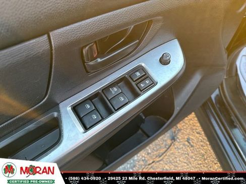 Used 2017 Subaru Crosstrek 2.0i image 11