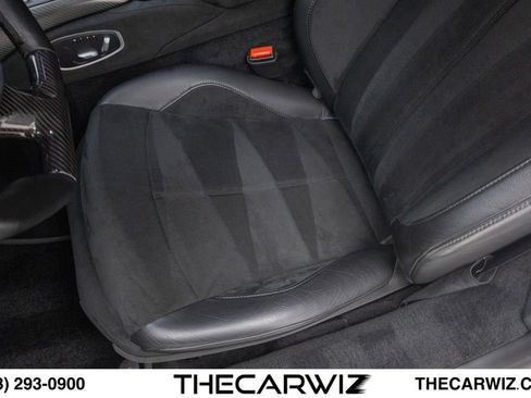 Used 2019 Aston Martin V8 Vantage Coupe RWD image 42