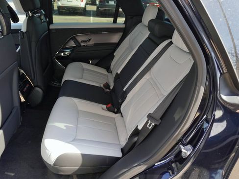 Used 2026 Land Rover Range Rover Sport Dynamic SE AWD/4WD image 29