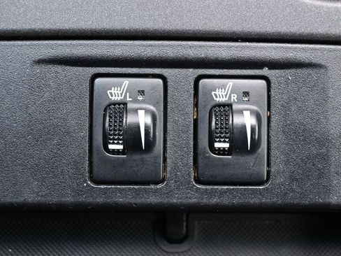 Used 2016 Toyota Camry XLE image 25