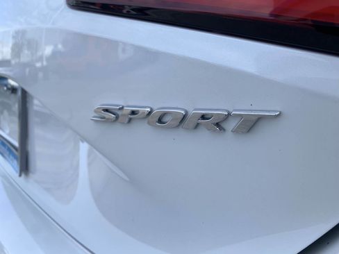 Certified 2025 Honda Civic Sport image 43