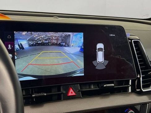 Used 2025 Kia Sportage SX image 15