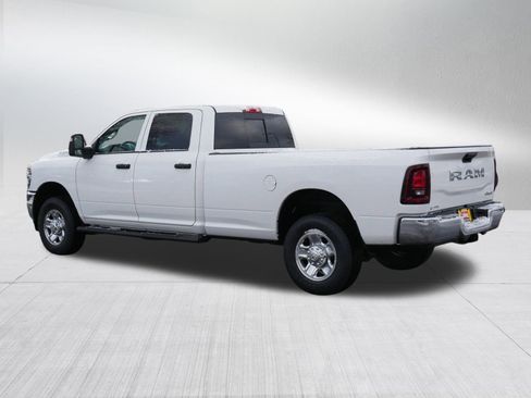 New 2026 RAM 3500 Tradesman AWD/4WD image 5