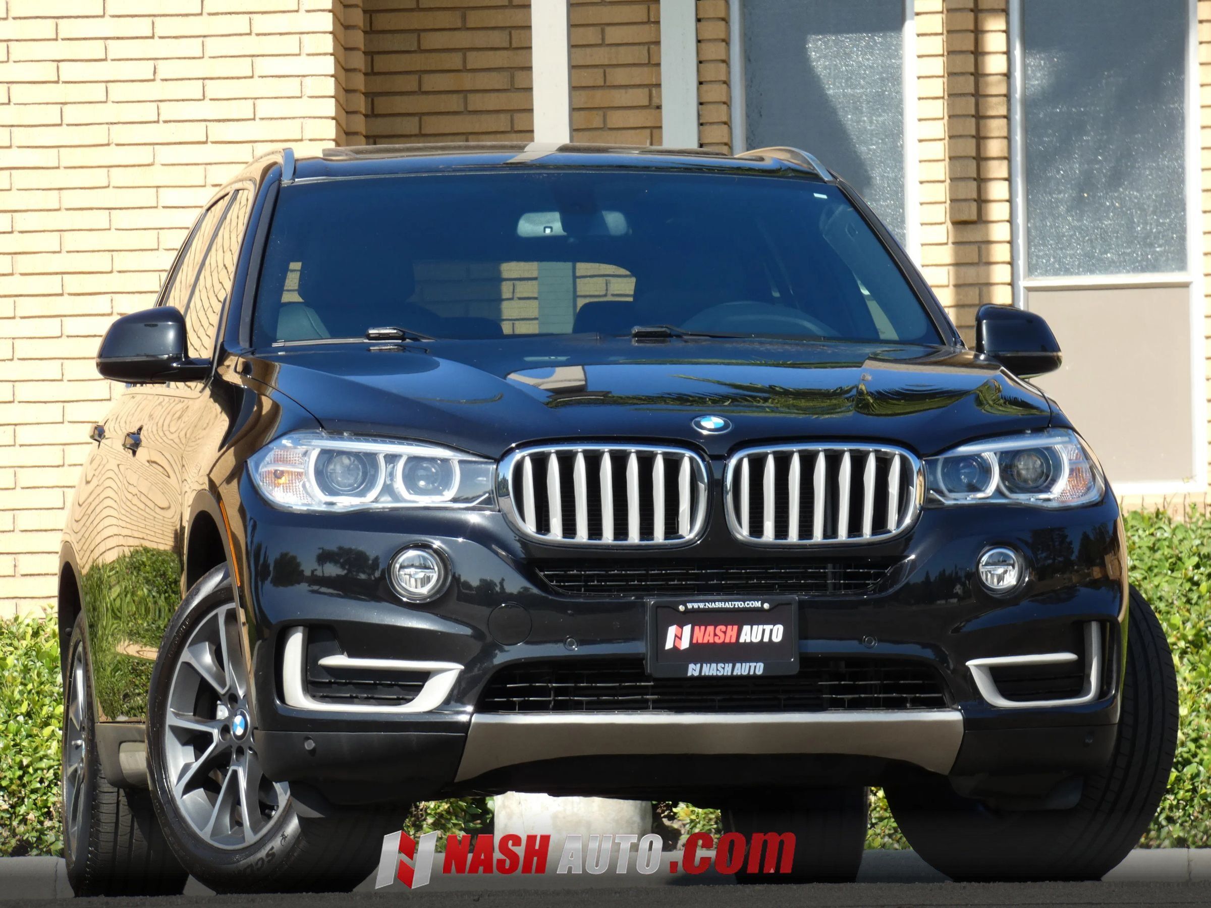 Used 2018 BMW X5 xDrive35i AWD/4WD image 1