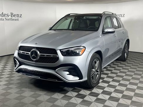Certified 2025 Mercedes-Benz GLE 350 4MATIC image 3