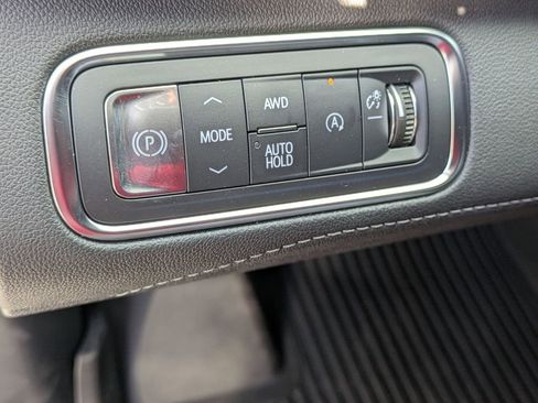 New 2025 Buick Enclave Sport Touring w/ LPO, Floor Liner Package AWD/4WD image 23