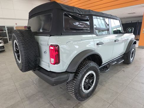 Certified 2022 Ford Bronco Black Diamond w/ Sasquatch Package AWD/4WD image 8