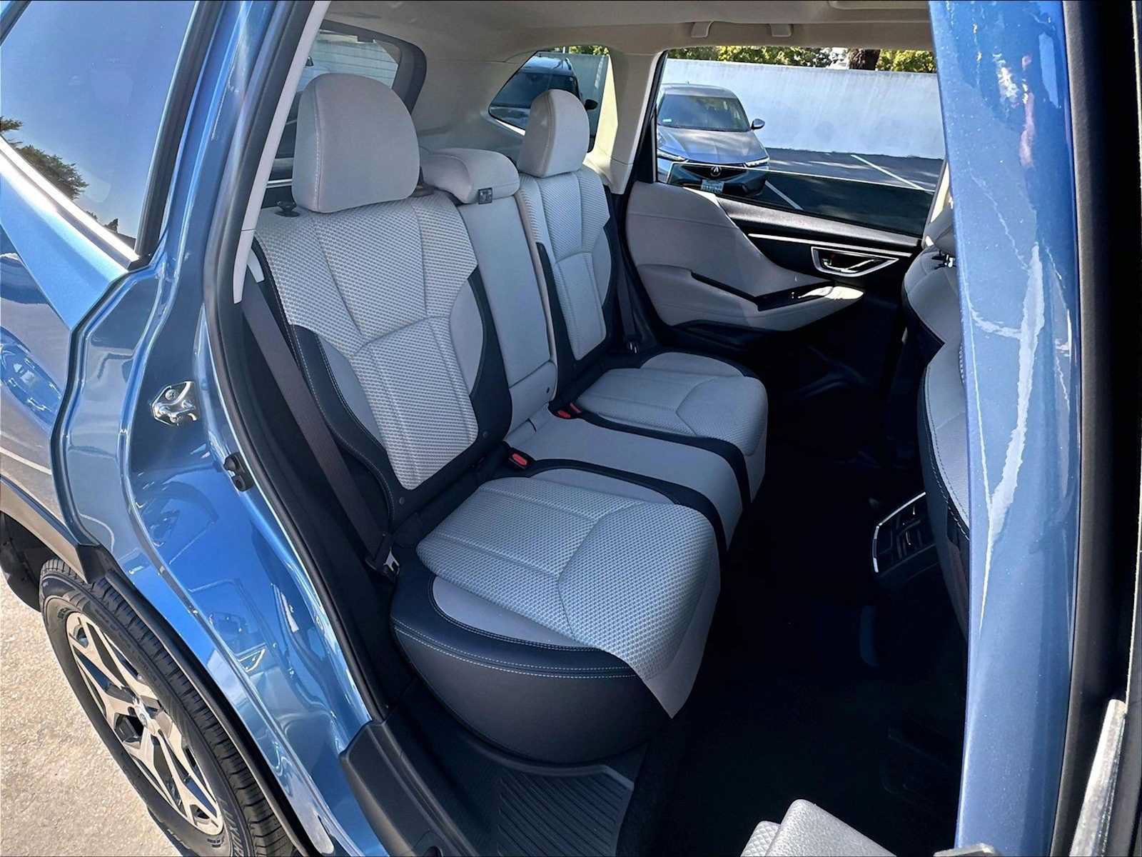Used 2019 Subaru Forester Premium AWD/4WD image 29