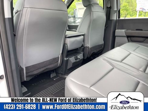 New 2024 Ford F550 4x4 Crew Cab Super Duty image 18