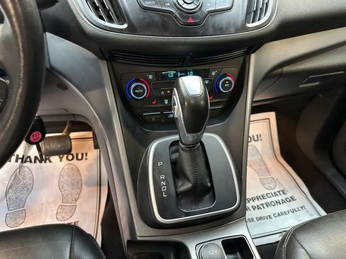 Used 2017 Ford C-MAX Energi SE w/ Equipment Group 402A FWD image 14