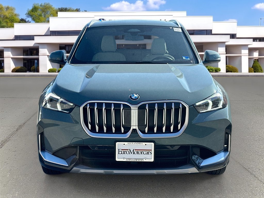 Used 2026 BMW X1 xDrive28i w/ Technology Package AWD/4WD image 2