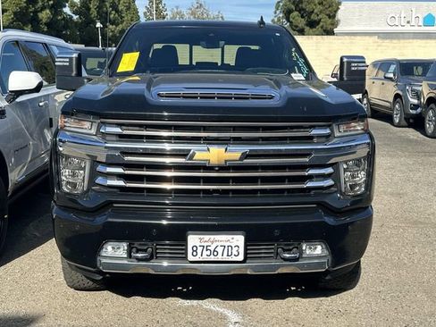 Used 2021 Chevrolet Silverado 2500 High Country w/ Z71 Off-Road Package image 2