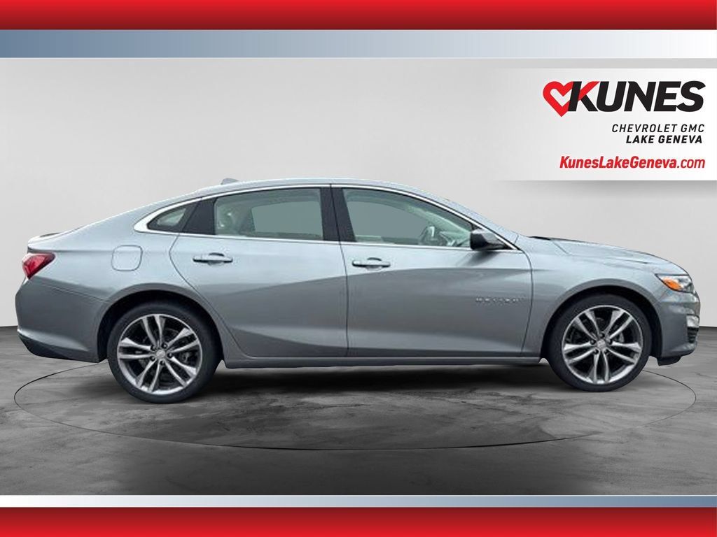 Used 2024 Chevrolet Malibu LT FWD image 3