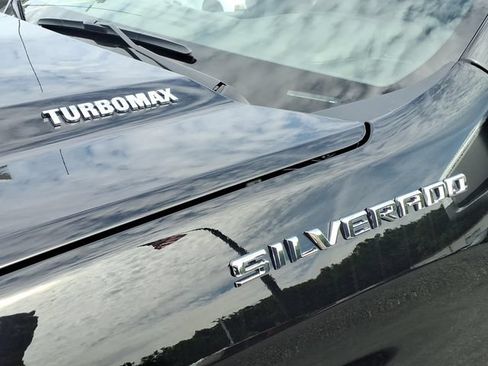 New 2026 Chevrolet Silverado 1500 LT AWD/4WD image 9