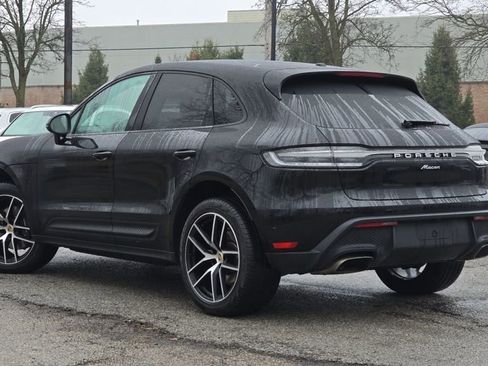 Used 2022 Porsche Macan image 17