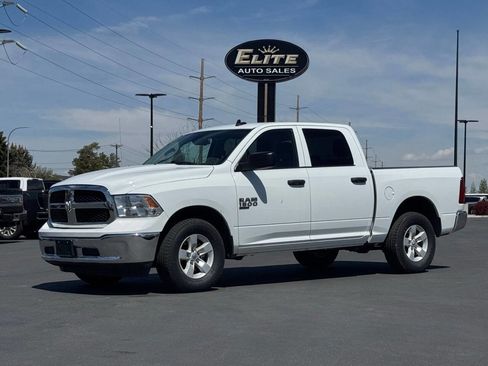 Used 2023 RAM 1500 Classic SLT w/ Electronics Group AWD/4WD image 1